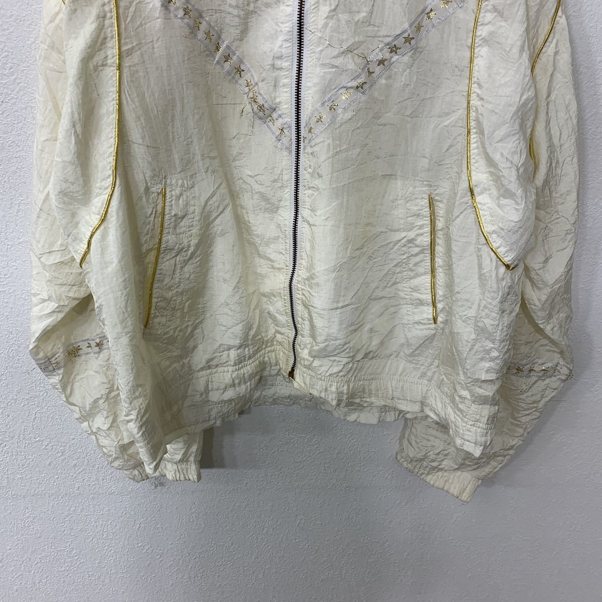【中古】【古着】 EVR ジップアップジャケット レディース Mサイズ ホワイト 古着卸 アメリカ仕入 t2203-3555