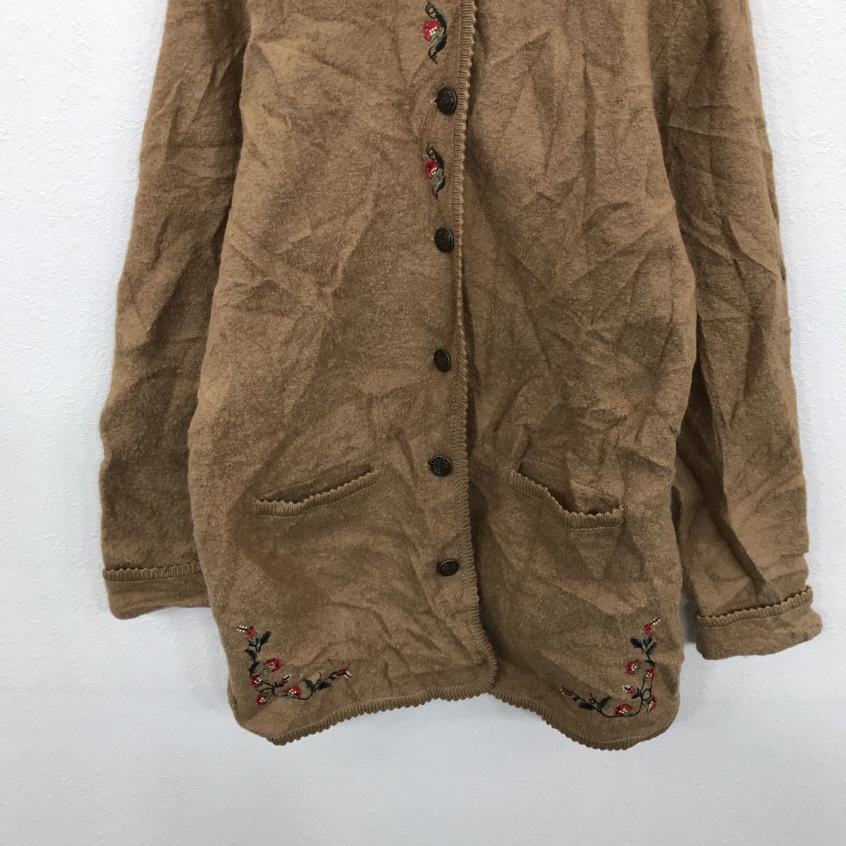 【中古】【古着】 CITY SCAPE ウールジャケット M~Lサイズ位 サイズ表記M レディース ブラウン 刺繍 古着卸 アメリカ仕入 t2203-3661