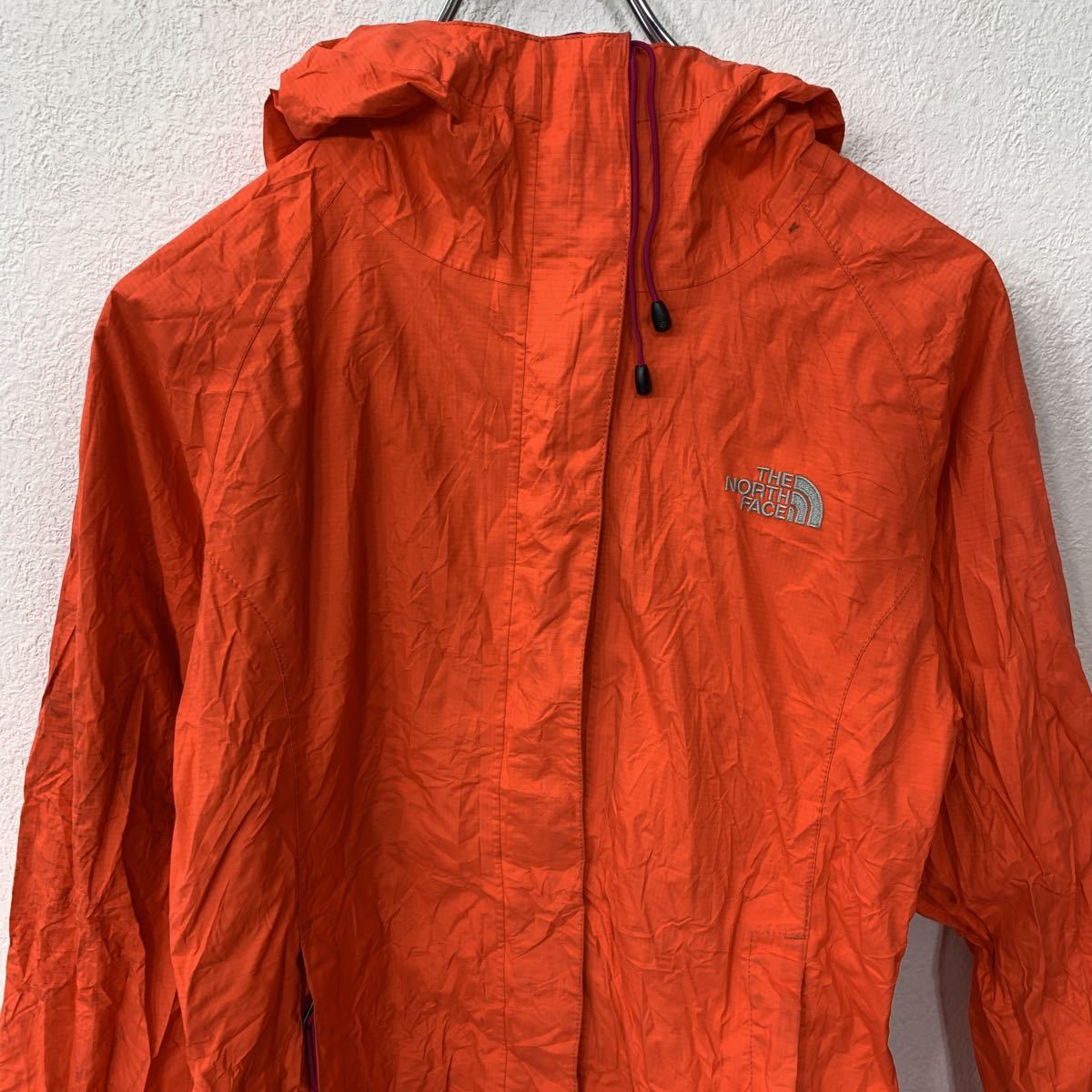 THE NORTH FACE ジップアップナイロンパーカー レディース XSサイズ ザ・ノースフェイス サーモンピンク 古着卸 アメリカ仕入 t2204-3333