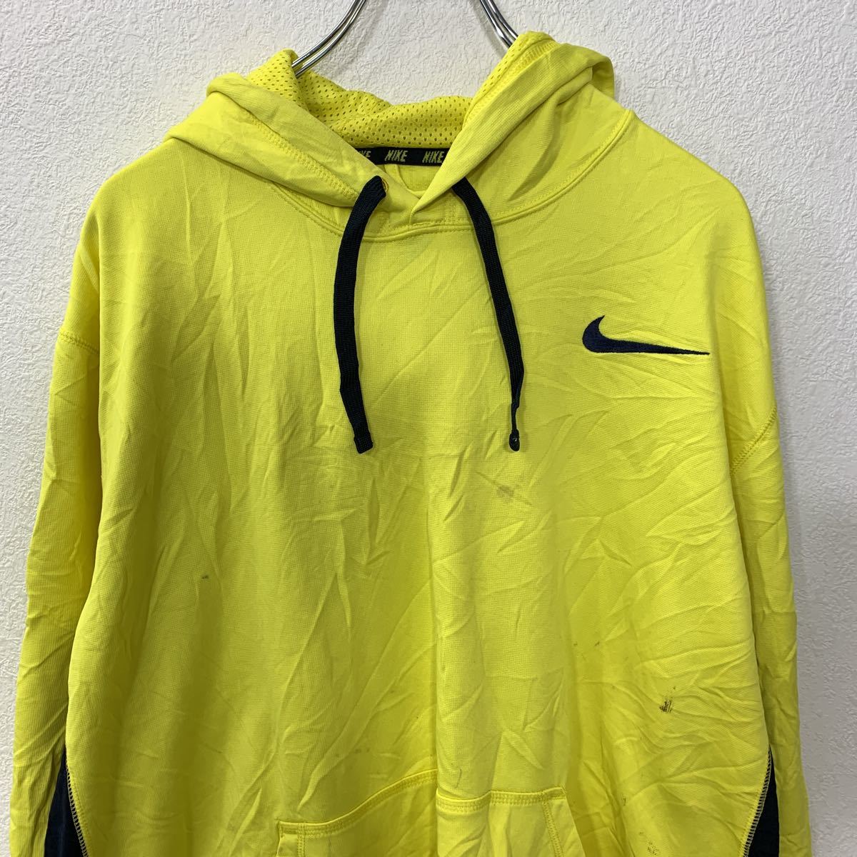 NIKE プルオーバーパーカー XLサイズ ナイキ 裏起毛 イエロー 古着卸 アメリカ仕入 t2207-4208