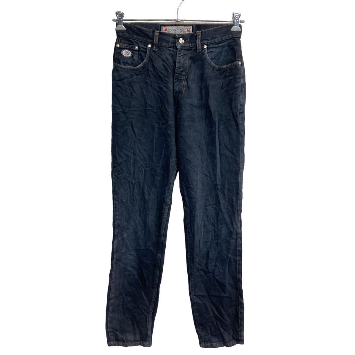 ★★複数点購入の場合は、1点分の送料で同梱発送致します。★★（合計金額が3,980円(税込)以上の場合は、送料無料となります。)商品に興味をもって頂き、誠に有難うございます。恐れ入りますが最後までお読み頂き、ご了承の上ご購入下さい。アメリカから輸入した デニムパンツ の販売です。【商品説明】※色やデザインは画像をご覧ください。【サイズ】（海外規格の為、基本的には大きめのサイズ感となりますが、詳細は実寸をご参照ください。サイズ表記にて31実寸 ウエスト 76cm股下 78cm・素人採寸の為、誤差についてはご容赦下さい。・着用感につきましては普段着用されているものとの実寸を比較して参考にされてください。【状態】状態確認 C ランク品 ヨゴレがあります。スレがあります。《ランク》A-デッドストックや未使用に近い状態B-使用感はあるが綺麗な状態C-使用感があり多少の汚れがある状態D-使用感があり汚れや破れがある状態（上記ランクは弊社基準でのランク付けとなります。あくまでも参考として頂き、詳細は画像をご確認の上、ご購入ください。また、見落としによる目立たない穴、ほつれ、破れ、汚れ等のダメージ品が混入している場合もございますことをご理解の上、ご購入をお願い致します。）・全体的に使用感はありますが着用に問題はありません。・未洗濯品です。・保管上の折りジワと、ベール品によるシワはご容赦下さい。・状態に特に敏感な方のご購入はご遠慮下さい。※不明な点がありましたらお気軽に、ご質問下さい。【発送】佐川急便で発送します。※（沖縄及び一部離島へはヤマト運輸で発送する場合があります）★★複数点購入の場合は、1点分の送料で同梱発送致します。★★（合計金額が3,980円(税込)以上の場合は、送料無料となります。)【ご注意】・購入後はノークレーム＆ノーリターンにて、お願い致します。（返品は一切お受けできません。）・古着、usedの特性等を充分にご理解頂ける方のご購入に限らせて頂きます。 古着にご理解の無い方、状態に特に敏感な方のご購入はご遠慮下さい。・サイズ感につきましては普段着用されているものとの実寸を比較して参考にされてください。・できるだけ現物に近い色味をお伝えできるように気を付けておりますが、撮影環境や使用するモニターによっては、商品と画像に若干の色誤差が生じますことをご了承ください。【営業について】 誠に勝手ながら、土曜、日曜、祝日、年末年始、ゴールデンウィークはお休みとさせて頂きます。また、お客様へのご対応時間は基本的には営業日の9:00〜17：00までになります。ご対応時間外や休業日にご購入いただいた商品や、ご質問など、頂いたご連絡への返信が滞る場合がございます。ご連絡、発送は休業明けより順次行っていきますのでご了承よろしくお願いいたします。★新商品、毎日大量入荷中です!!!20230525-0