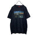 【中古】【古着】 V/SUAL 半袖 プリント Tシャツ M ブラック 景色 フォト 古着卸 アメリカ仕入 a506-5835