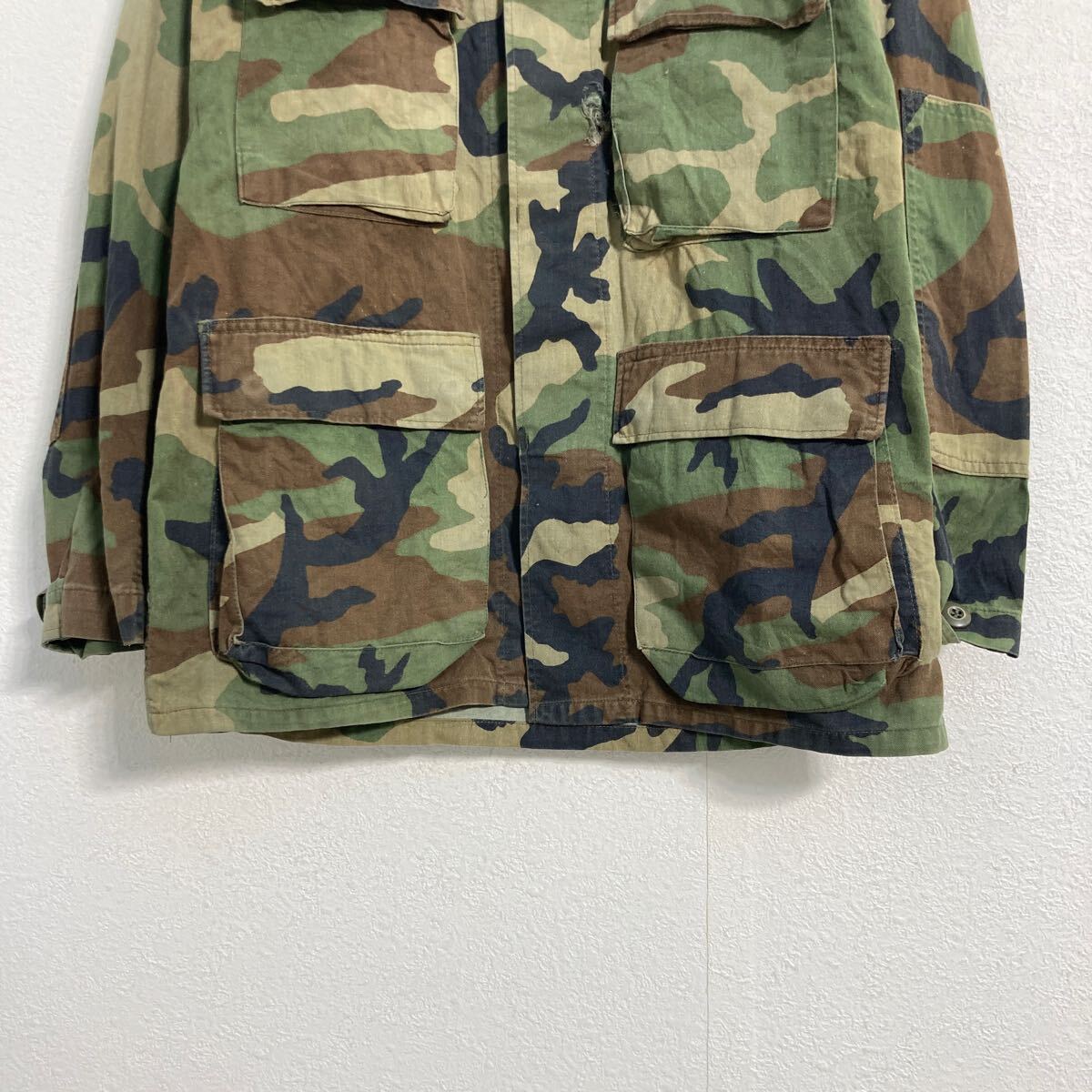 【中古】【古着】 ミリタリージャケット M～ 迷彩 ウッドランド アメリカ軍 古着卸 アメリカ仕入 a603-5635