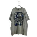 【中古】【古着】 SHAKA WEAR 半袖 プリント Tシャツ 2XL グレー ビッグサイズ ヘルメット 古着卸 アメリカ仕入 a603-6484