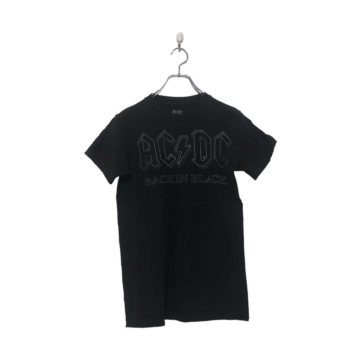 【中古】【古着】 AC/DC 半袖 ロゴ Tシャツ レディース S エーシーディーシー ブラック バンド 古着卸 アメリカ仕入 a604-5100