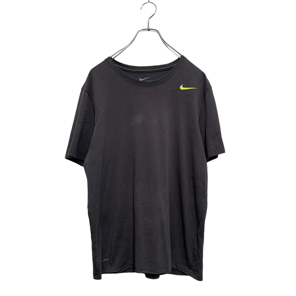 【中古】【古着】 NIKE 半袖 ロゴTシャツ M ダークグレー ナイキ クルーネック ワンポイントロゴ 古着卸 アメリカ仕入 a604-6499