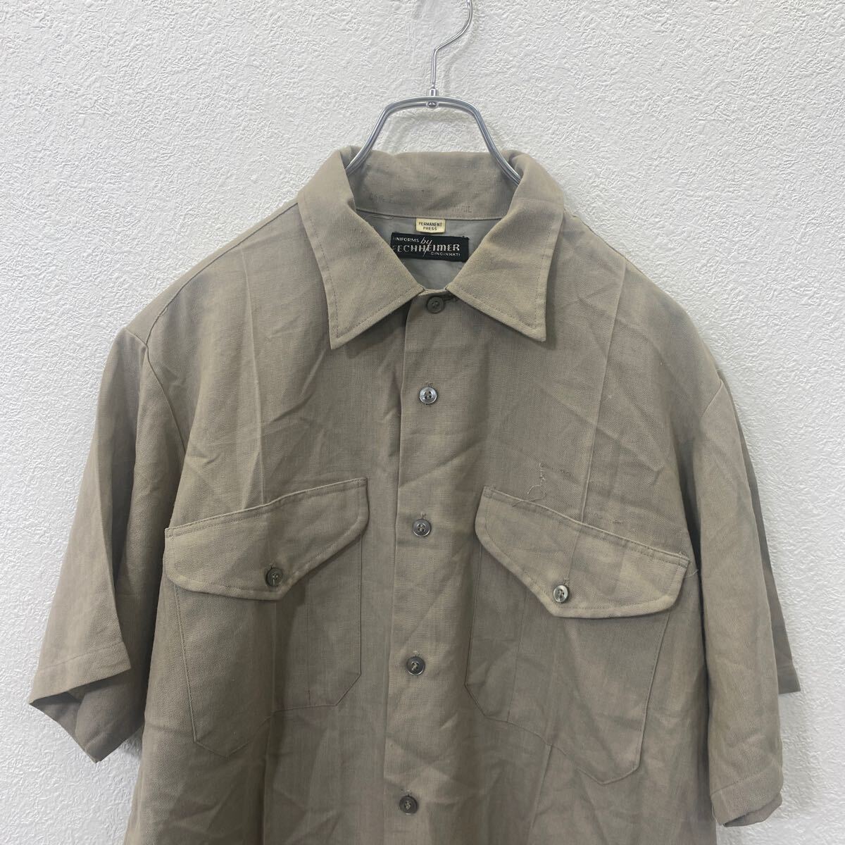 【中古】【古着】 FECHHEIMER 半袖シャツ L サイズくらい ベージュ ダブルポケット 古着卸 アメリカ仕入 t2406-3423