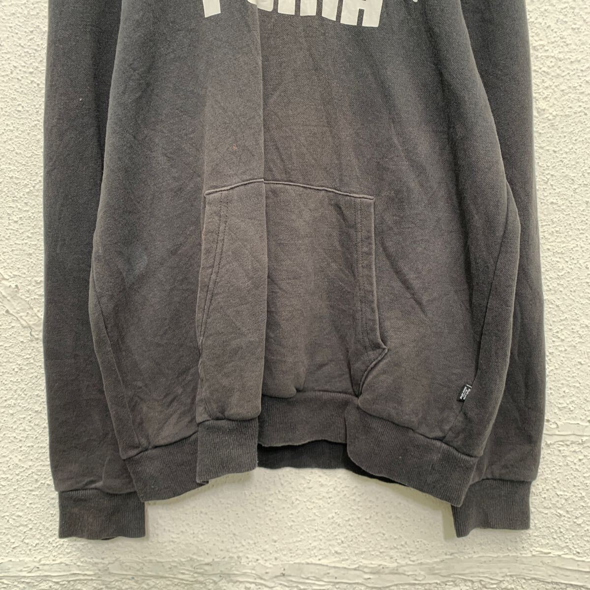 【中古】【古着】 PUMA プーマ ロゴスウェット パーカー S ブラック プーマ 裏起毛 プルオーバー 古着卸 アメリカ仕入 a606-6870
