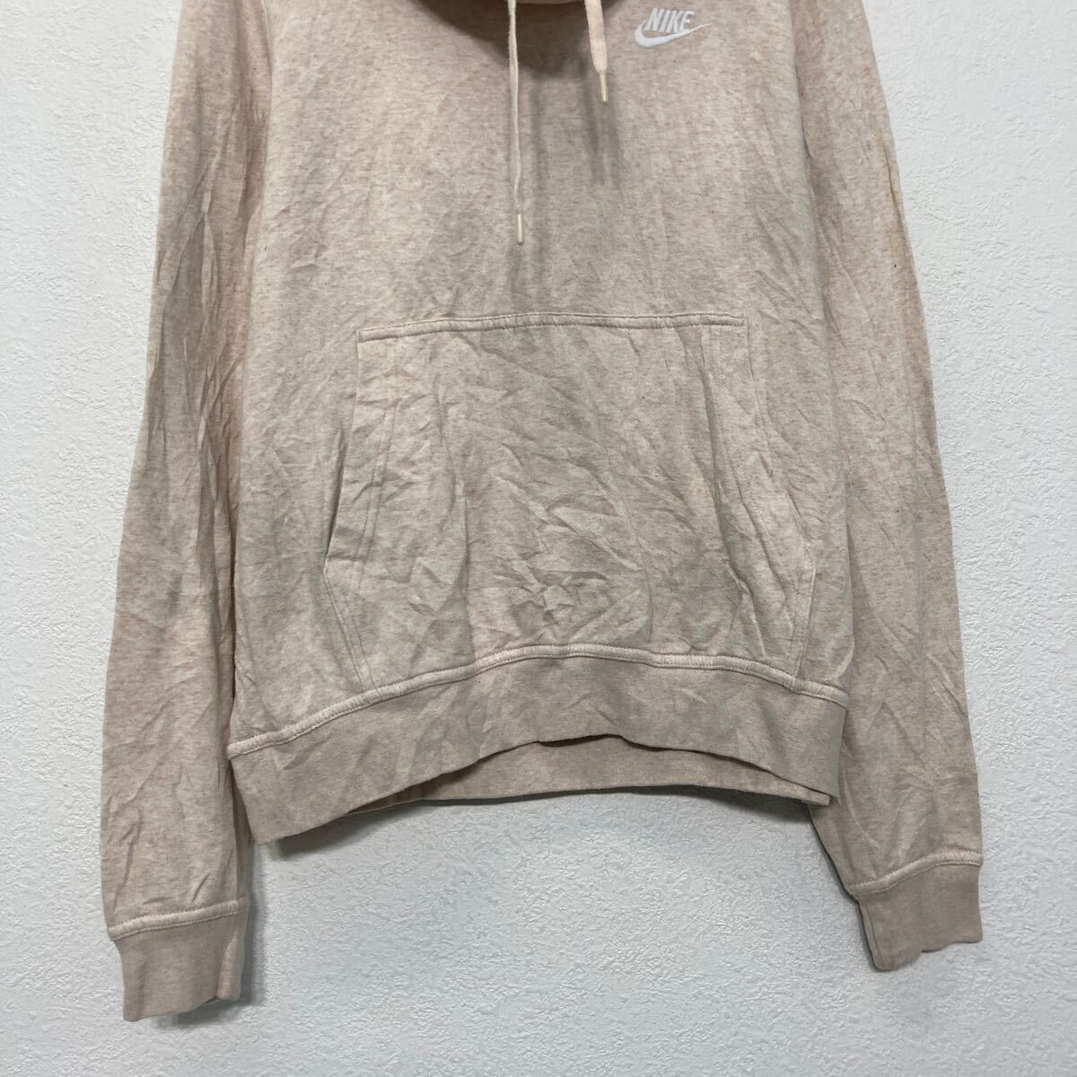 【中古】【古着】 NIKE プリント スウェット パーカー ナイキ M ピンク 裏起毛 プルオーバー 古着卸 アメリカ仕入 a607-5073