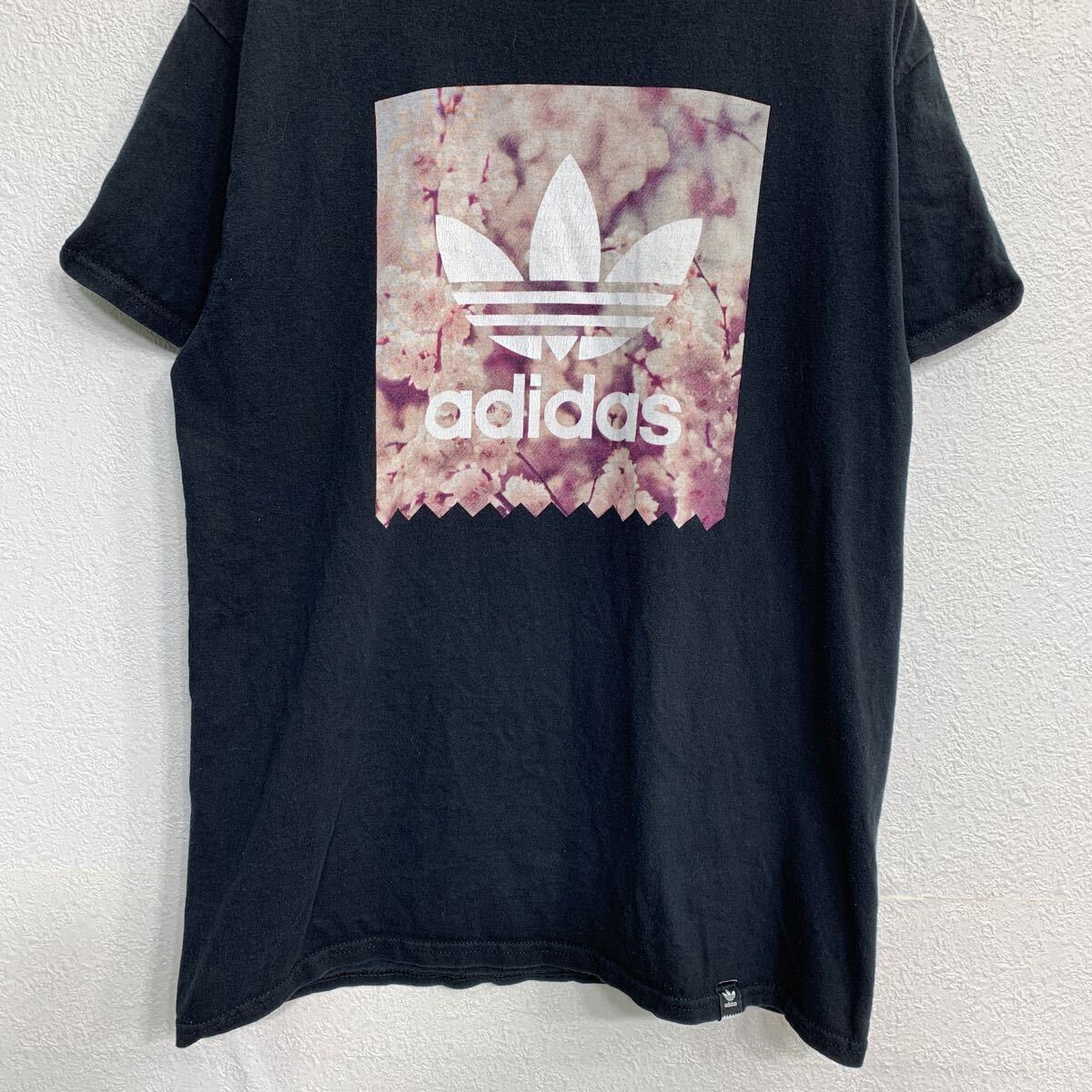 【中古】【古着】 adidas 半袖 プリントTシャツ Mサイズ アディダス ブラック コットン 古着卸 アメリカ仕入 t2407-3039