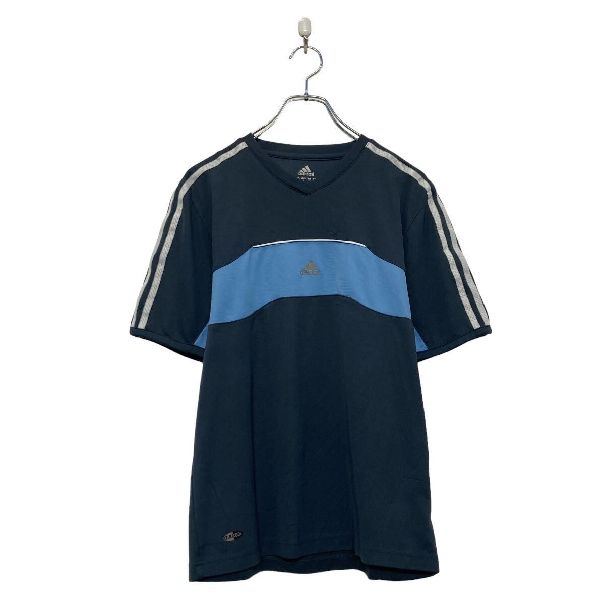 【中古】【古着】 adidas 半袖 プリント Tシャツ アディダス S ブラック スポーツウェア Vネック 古着卸 アメリカ仕入 a607-5909