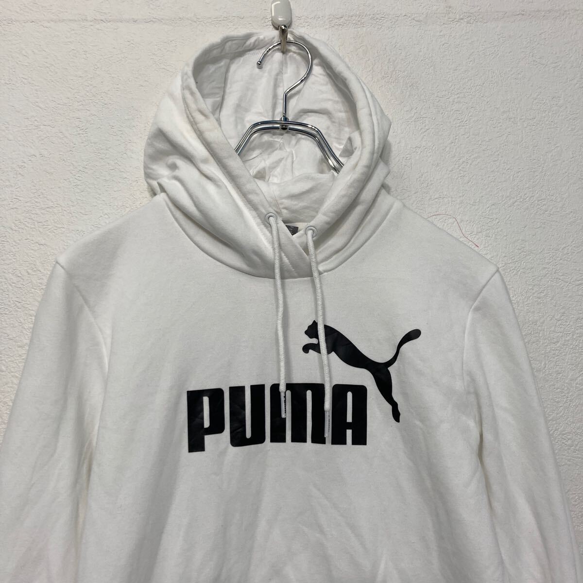 【中古】【古着】 PUMA プリント スウェット パーカー プーマ M ホワイト プルオーバー 古着卸 アメリカ仕入 a608-7043