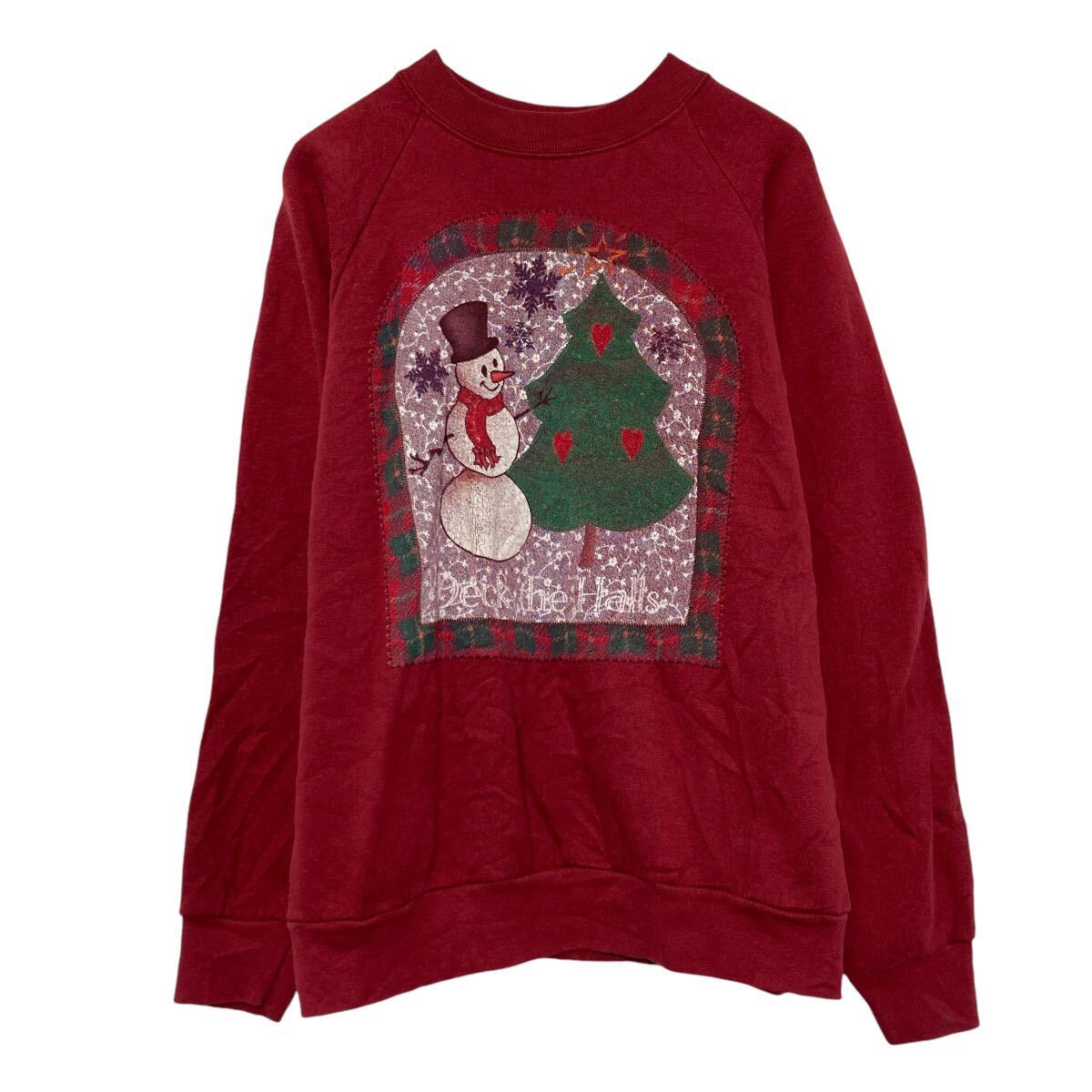 ★★複数点購入の場合は、1点分の送料で同梱発送致します。★★（合計金額が3,980円(税込)以上の場合は、送料無料となります。)商品に興味をもって頂き、誠に有難うございます。恐れ入りますが最後までお読み頂き、ご了承の上ご購入下さい。アメリカから輸入した フルーツオブザルーム プリントスウェット の販売です。【商品説明】※色やデザインは画像をご覧ください。【サイズ】（海外規格の為、基本的には大きめのサイズ感となりますが、詳細は実寸をご参照ください。)サイズ表記にて L 実寸着丈 58cm肩幅 ラグランcm身幅 56cm袖丈 47cm (袖下から計測)・素人採寸の為、誤差についてはご容赦下さい。・着用感につきましては普段着用されているものとの実寸を比較して参考にされてください。【状態】状態確認 C ランク品全体的にダメージ傷使用感が有ります。《ランク》A-デッドストックや未使用に近い状態B-使用感はあるが綺麗な状態C-使用感があり多少の汚れがある状態D-使用感があり汚れや破れがある状態（上記ランクは弊社基準でのランク付けとなります。あくまでも参考として頂き、詳細は画像をご確認の上、ご購入ください。また、見落としによる目立たない穴、ほつれ、破れ、汚れ等のダメージ品が混入している場合もございますことをご理解の上、ご購入をお願い致します。）・全体的に使用感はありますが着用に問題はありません。・未洗濯品です。・保管上の折りジワと、ベール品によるシワはご容赦下さい。・状態に特に敏感な方のご購入はご遠慮下さい。※不明な点がありましたらお気軽に、ご質問下さい。【発送】佐川急便で発送します。※（沖縄及び一部離島へはヤマト運輸で発送する場合があります）★★複数点購入の場合は、1点分の送料で同梱発送致します。★★（合計金額が3,980円(税込)以上の場合は、送料無料となります。)【ご注意】・購入後はノークレーム＆ノーリターンにて、お願い致します。（返品は一切お受けできません。）・古着、usedの特性等を充分にご理解頂ける方のご購入に限らせて頂きます。 古着にご理解の無い方、状態に特に敏感な方のご購入はご遠慮下さい。・サイズ感につきましては普段着用されているものとの実寸を比較して参考にされてください。・できるだけ現物に近い色味をお伝えできるように気を付けておりますが、撮影環境や使用するモニターによっては、商品と画像に若干の色誤差が生じますことをご了承ください。【営業について】 誠に勝手ながら、土曜、日曜、祝日、年末年始、ゴールデンウィークはお休みとさせて頂きます。また、お客様へのご対応時間は基本的には営業日の9:00〜17：00までになります。ご対応時間外や休業日にご購入いただいた商品や、ご質問など、頂いたご連絡への返信が滞る場合がございます。ご連絡、発送は休業明けより順次行っていきますのでご了承よろしくお願いいたします。★新商品、毎日大量入荷中です!!!同梱をご希望の場合は「まとめて購入」をご利用ください。商品合計金額が3980円以上の場合送料が無料になります。3980円未満でも1点分の送料で発送いたします。「まとめて購入」の利用方法に関してはヤフオクのヘルプページ等でご確認ください。20240902-0