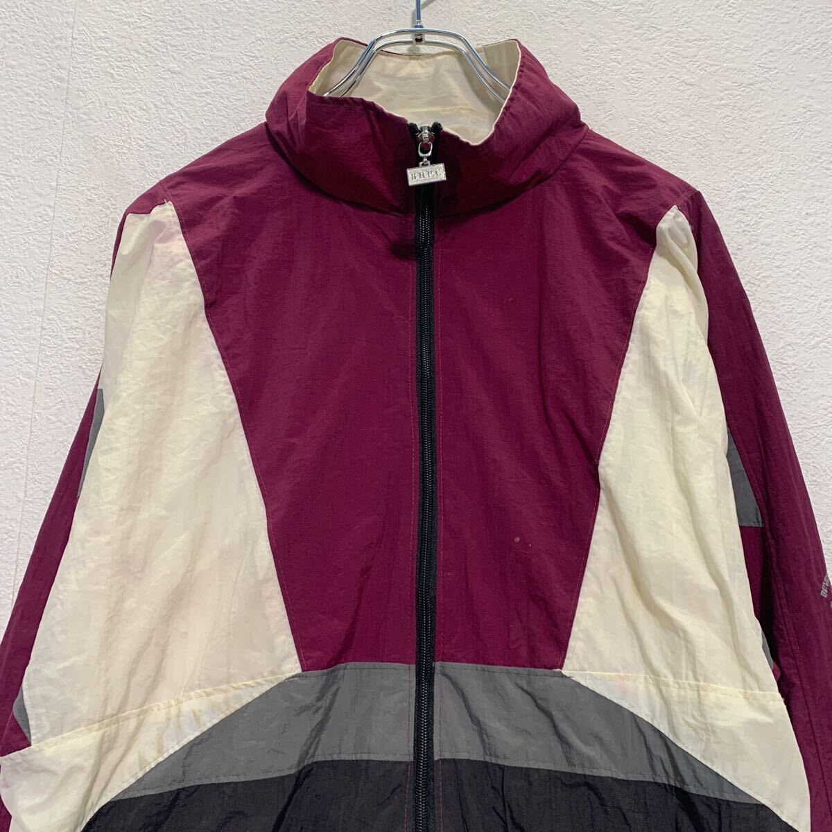 【中古】【古着】 POLO CLUB ナイロン ジャケット L パープル ホワイト ブラック フルジップ ラグラン ポケット付き 古着卸 アメリカ仕入 a610-6885