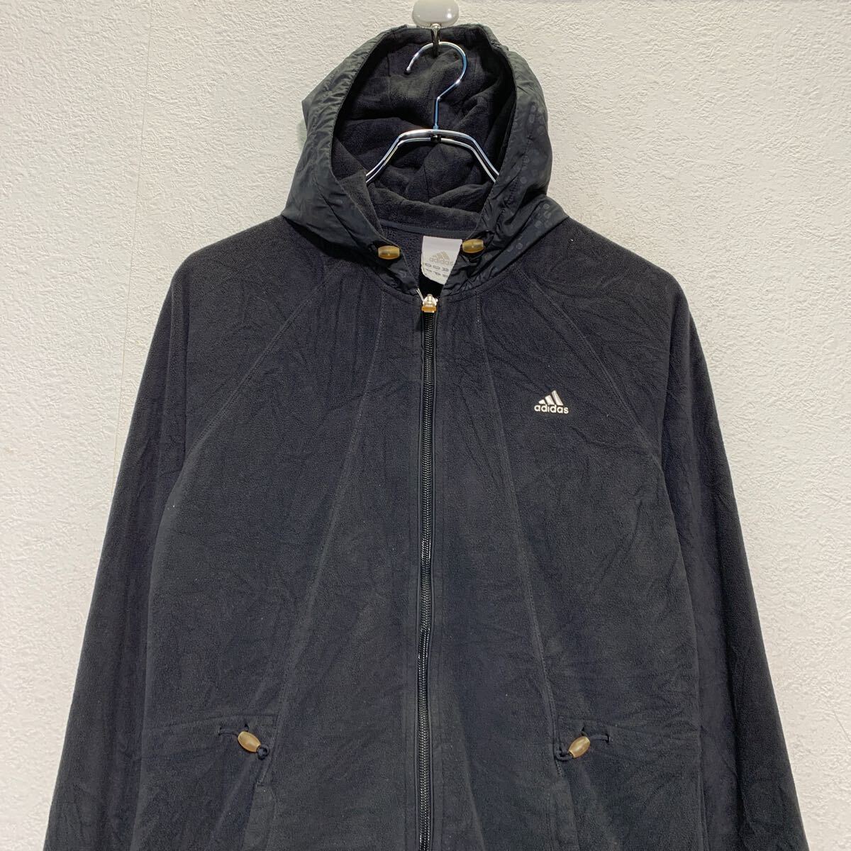 【中古】【古着】 adidas フリースジャケット M ブラック アディダス ジップアップ ラグラン ワンポイント スポーティー 古着卸 アメリカ仕入 a611-8267