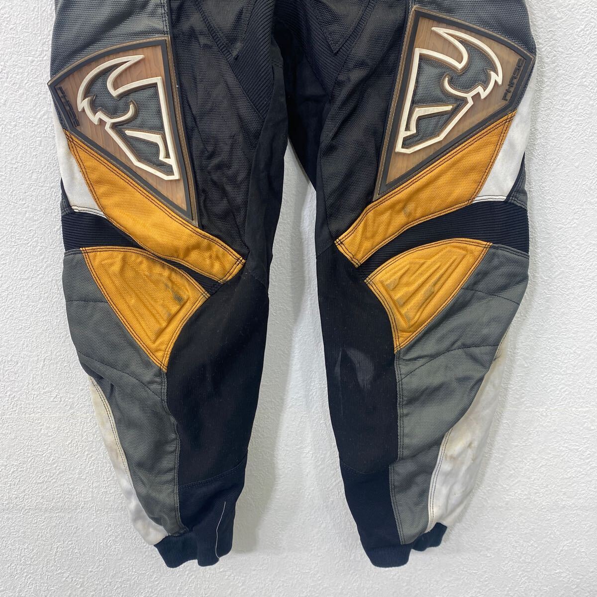 【中古】【古着】 THOR レーシングパンツ W28 ソアー キッズサイズ グレー ブラッ...