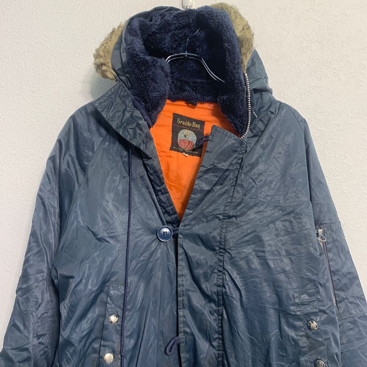 【中古】【古着】 中綿ジャケット M ネイビー ジップアップ フード付き ファー 切替 秋冬 アウター 厚手 古着卸 アメリカ仕入 a612-6262