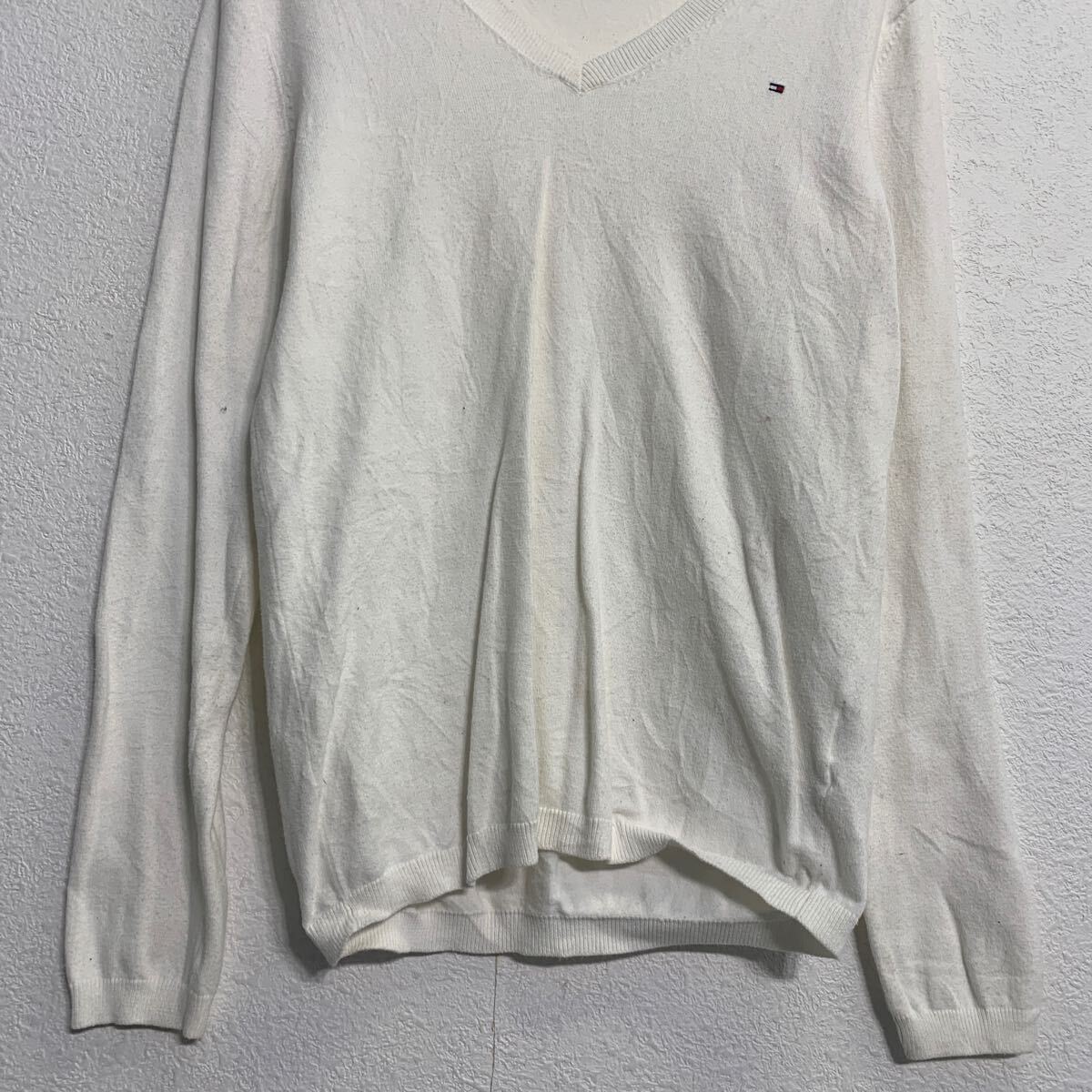 【中古】【古着】 TOMMY HILFIGER ニット セーター コットン混 S ホワイト トミーヒルフィガー プルオーバー Vネック ロゴ 古着卸 アメリカ仕入 a612-6985