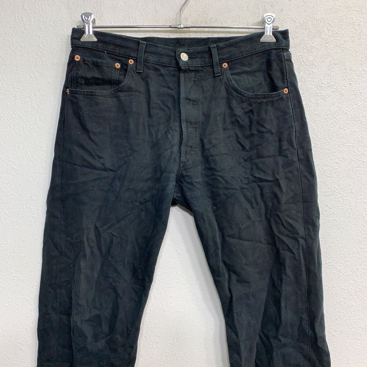 【中古】【古着】 Levi's 501 デニムパンツ W34 リーバイス ボタンフライ ブラック コットン 古着卸 アメリカ仕入 2412-667