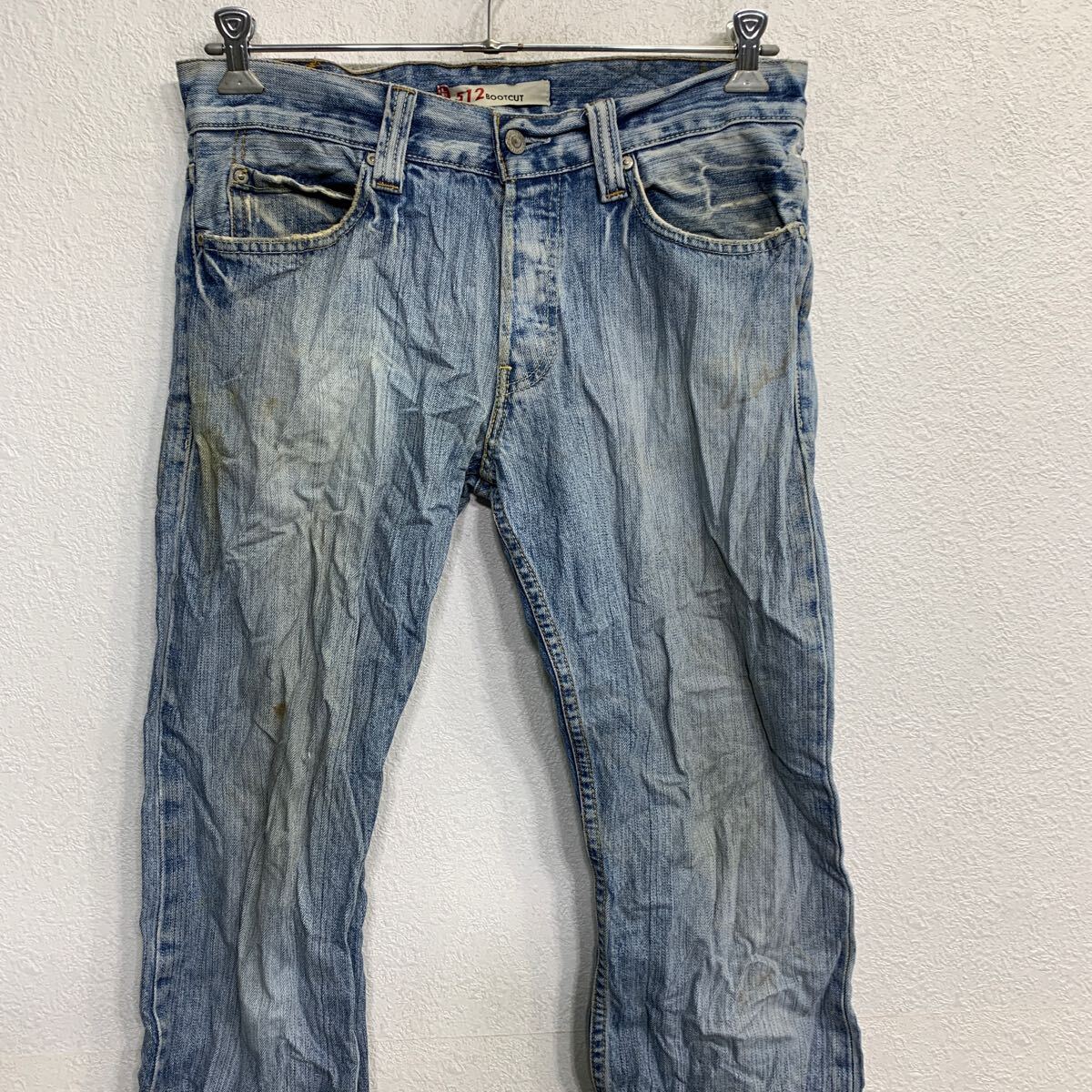 【中古】【古着】 Levi's 512 デニムパンツ W32 リーバイス ボタンフライ ブーツカット ライトブルー コットン 古着卸 アメリカ仕入 2412-964