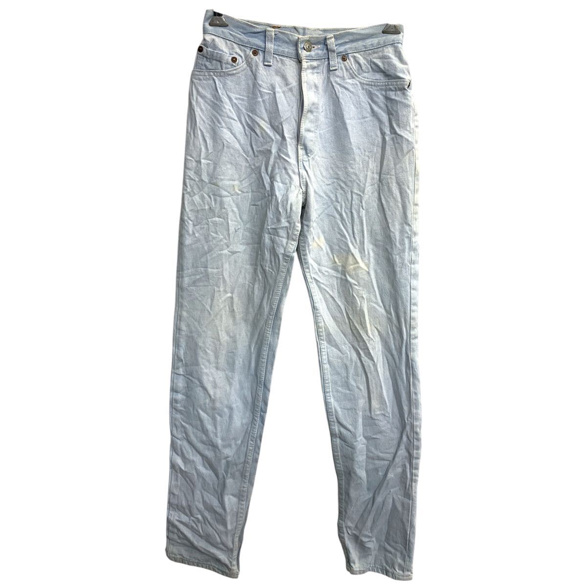 Rakuten - 【中古】【古着】 Levi's デニムパンツ W27 ボタンフライ ライトブルー 古着卸 アメリカ仕入 2412-1043