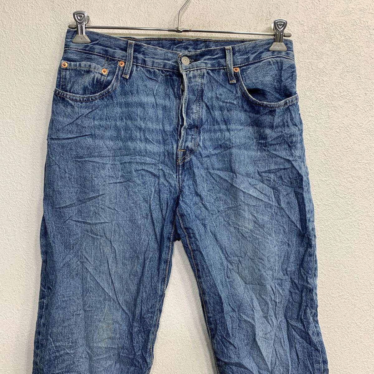 【中古】【古着】 Levi's 501 デニムパンツ W28 リーバイス ボタンフライ ブルー コットン 古着卸 アメリカ仕入 2501-318