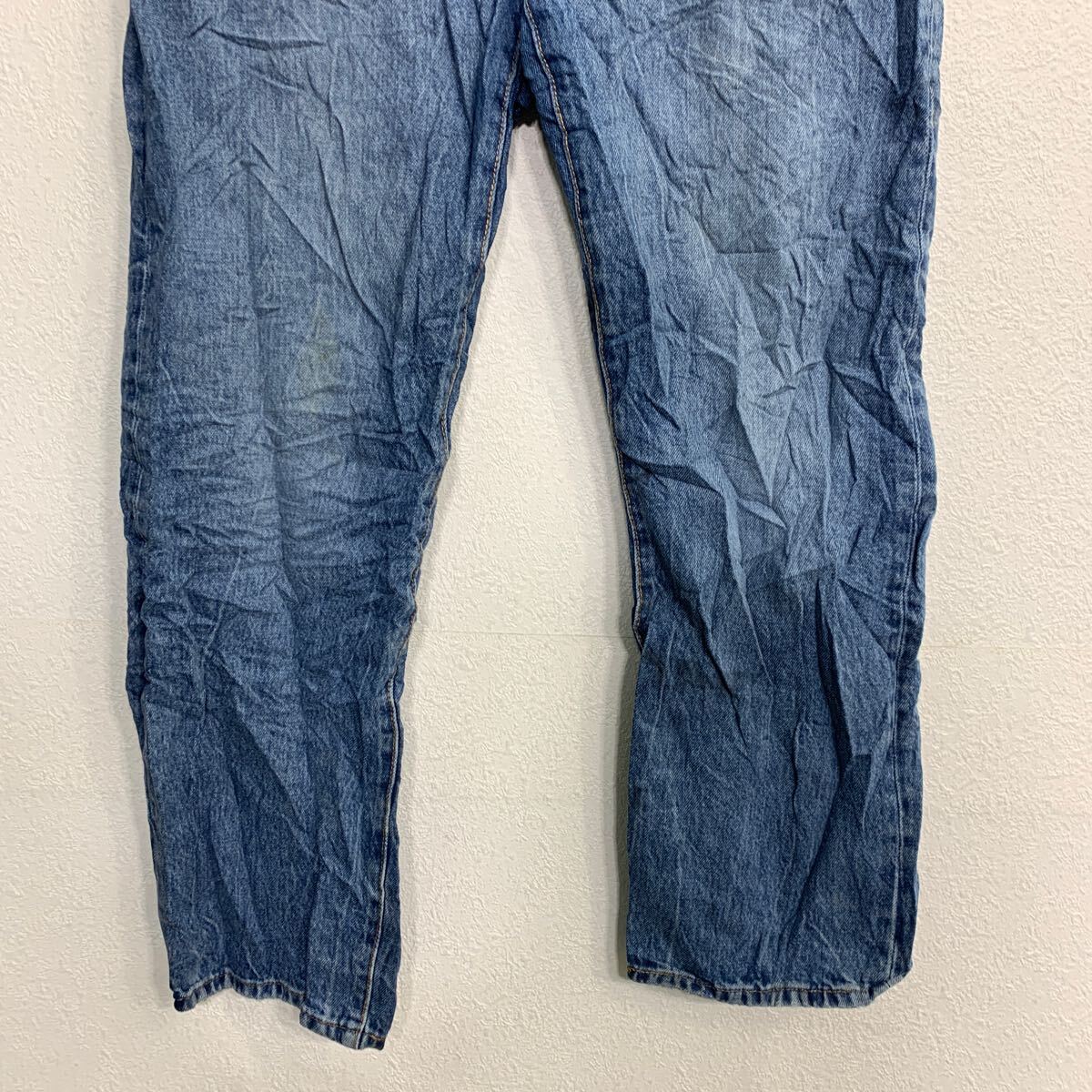【中古】【古着】 Levi's 501 デニムパンツ W28 リーバイス ボタンフライ ブルー コットン 古着卸 アメリカ仕入 2501-318