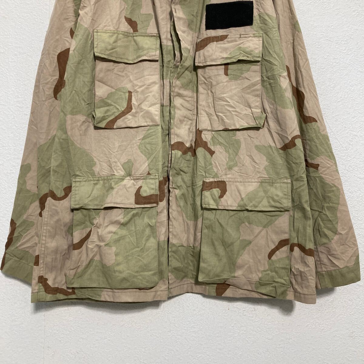 【中古】【古着】 U.S.AIR FORCE コンバットジャケット M カーキ デザートカモ 迷彩 米軍 ミリタリージャケット 古着卸 アメリカ仕入 a702-5231