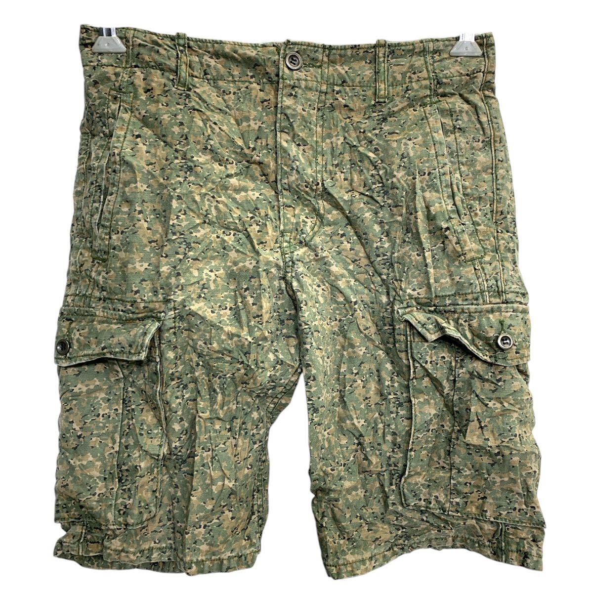 【中古】【古着】 Levi's カーゴ ショートパンツ W28 リーバイス カモフラ 迷彩 総柄 古着卸 アメリカ仕入 2502-1002