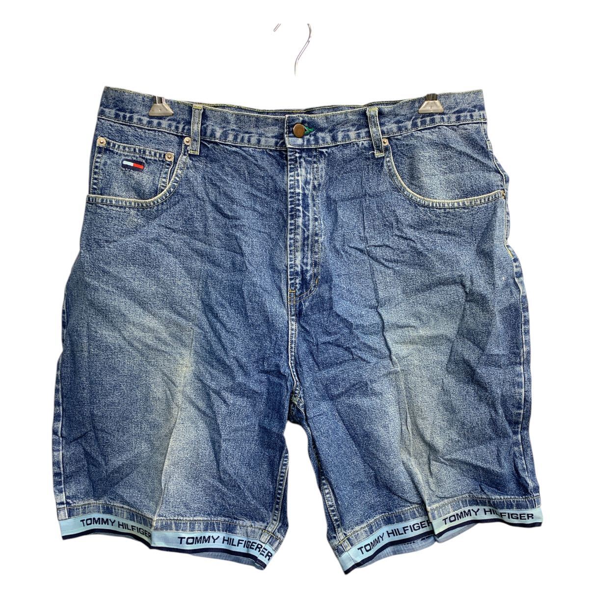 【中古】【古着】 TOMMY JEANS デニムショートパンツ W40 トミージーンズ ビッグサイズ ブルー 古着卸 アメリカ仕入 2502-1061(4)