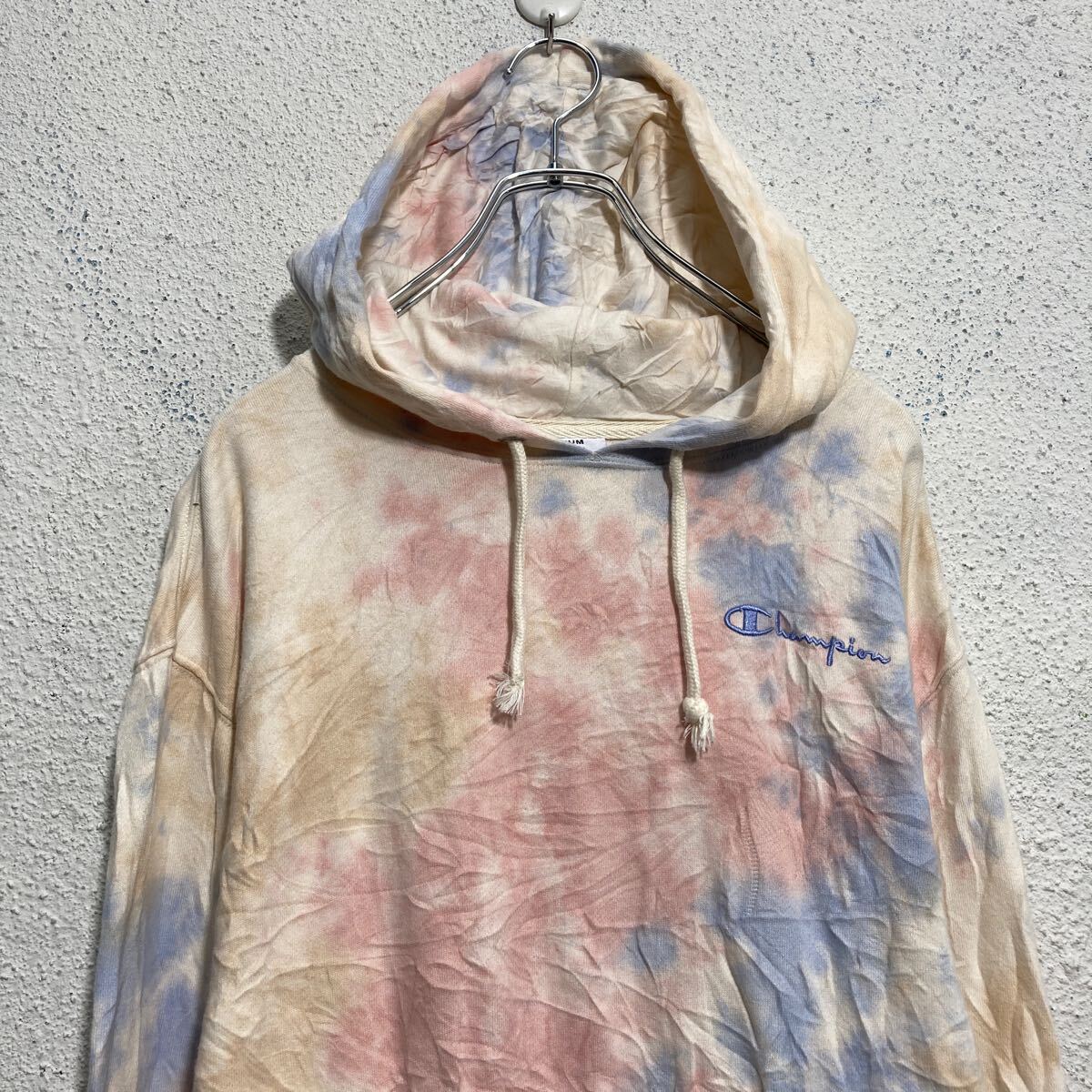 【中古】【古着】 champion タイダイスウェット パーカー M ホワイト チャンピオン プルオーバー 裏起毛 古着卸 アメリカ仕入 a703-5455