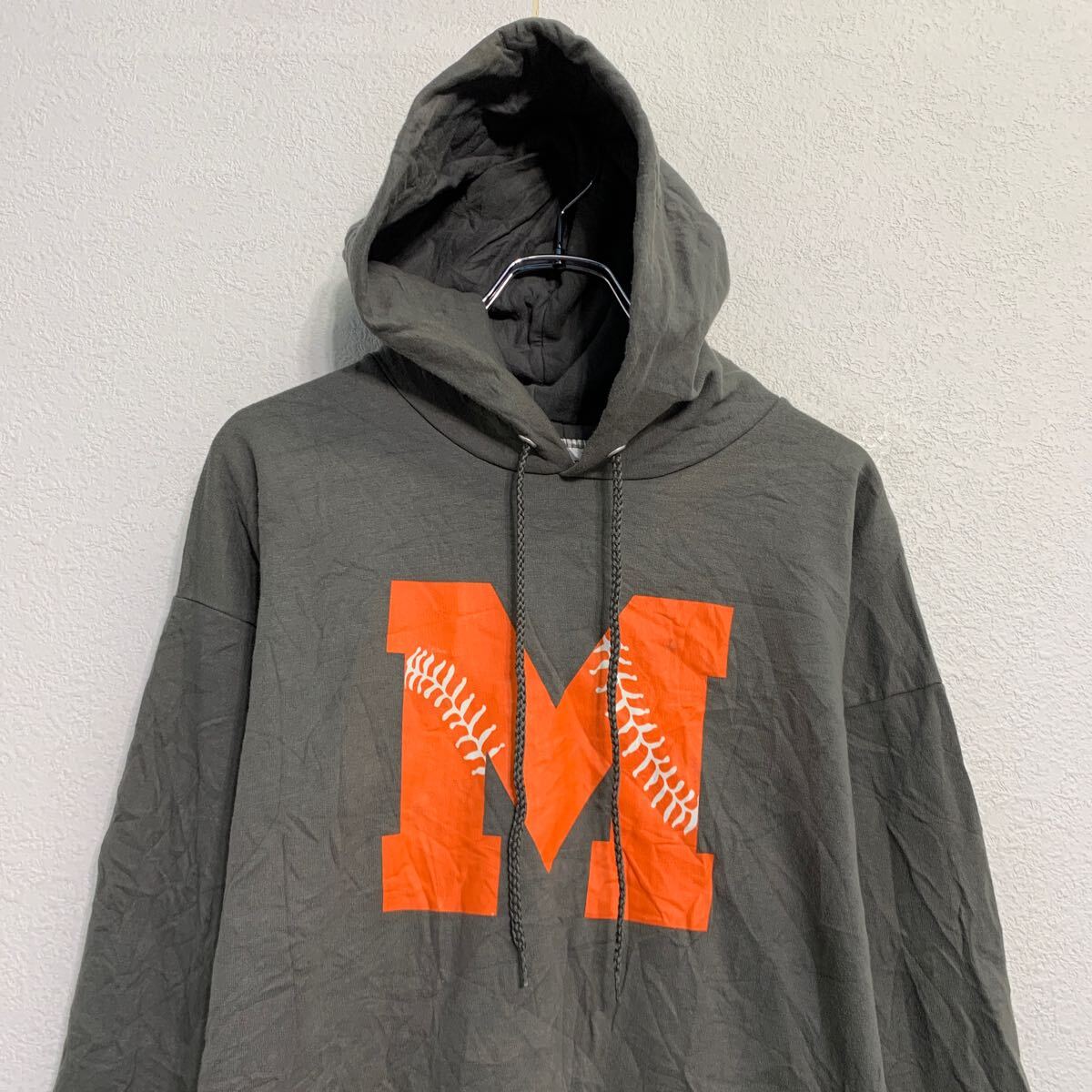 【中古】【古着】 PORT&COMPANY プリントスウェット パーカー L グレー系 ポートアンドカンパニー プルオーバー ポケット 古着卸 アメリカ仕入 a703-5494