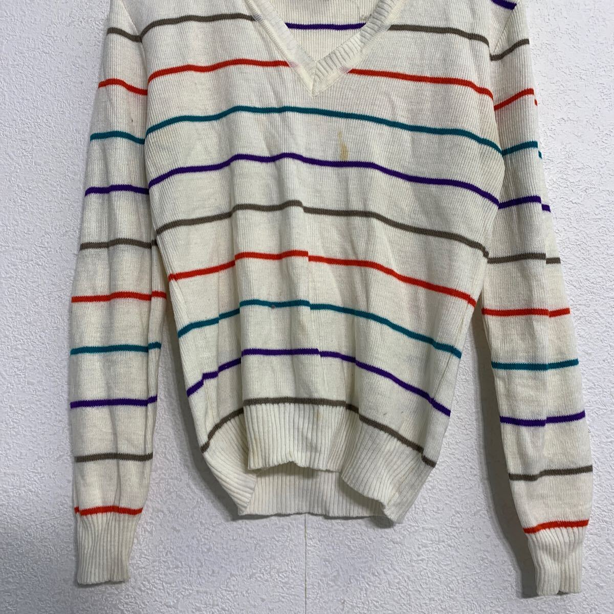 【中古】【古着】 アクリルニット セーター レディース M ホワイト マルチカラー プルオーバー Vネック ボーダー 総柄 古着卸 アメリカ仕入 a703-6009