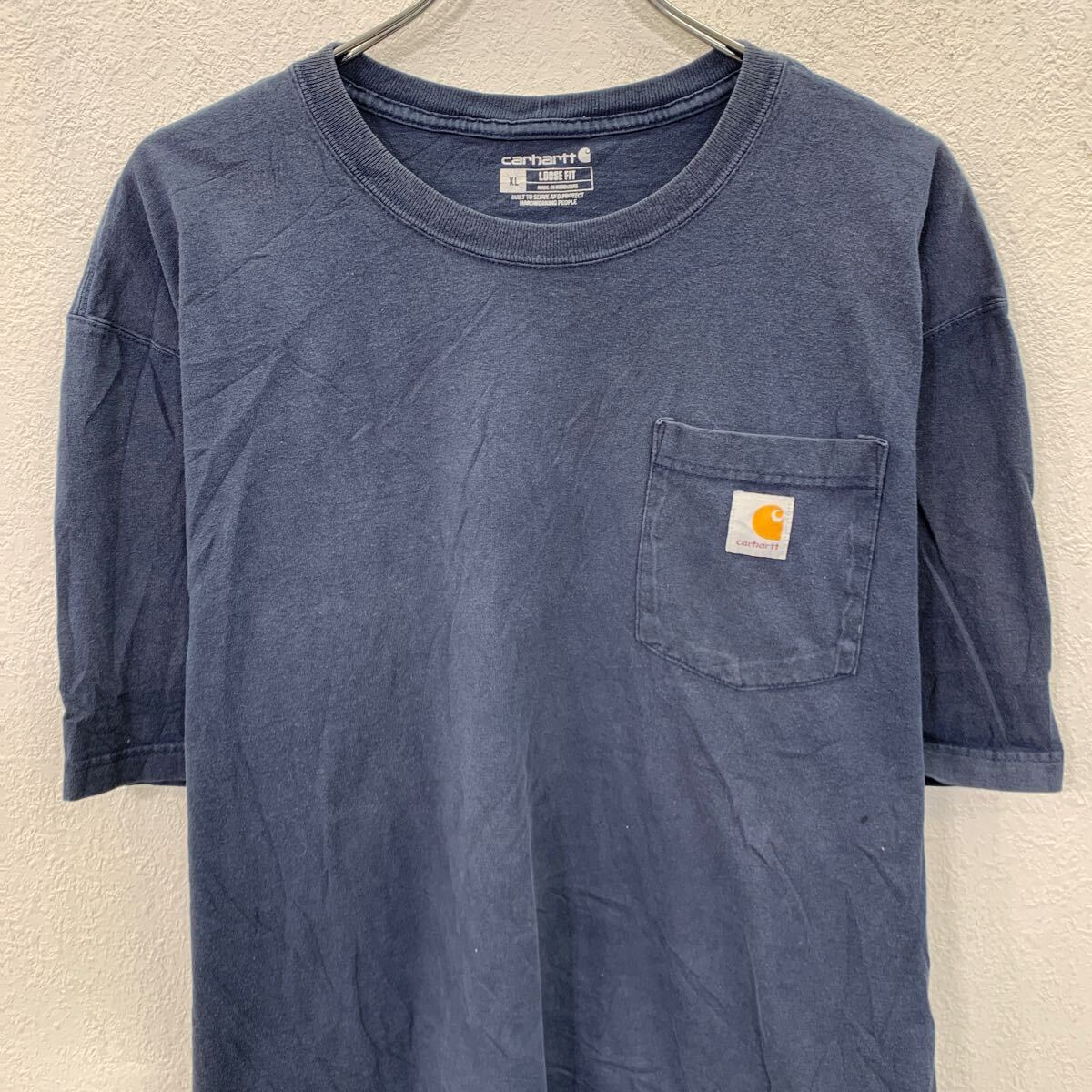 古着屋DENの【中古】【古着】 Carhartt 半袖 ロゴTシャツ XL ネイビー カーハート プルオーバー ビッグサイズ 胸ポケット カットソー 古着卸 アメリカ仕入 a705-5176｜アングル2