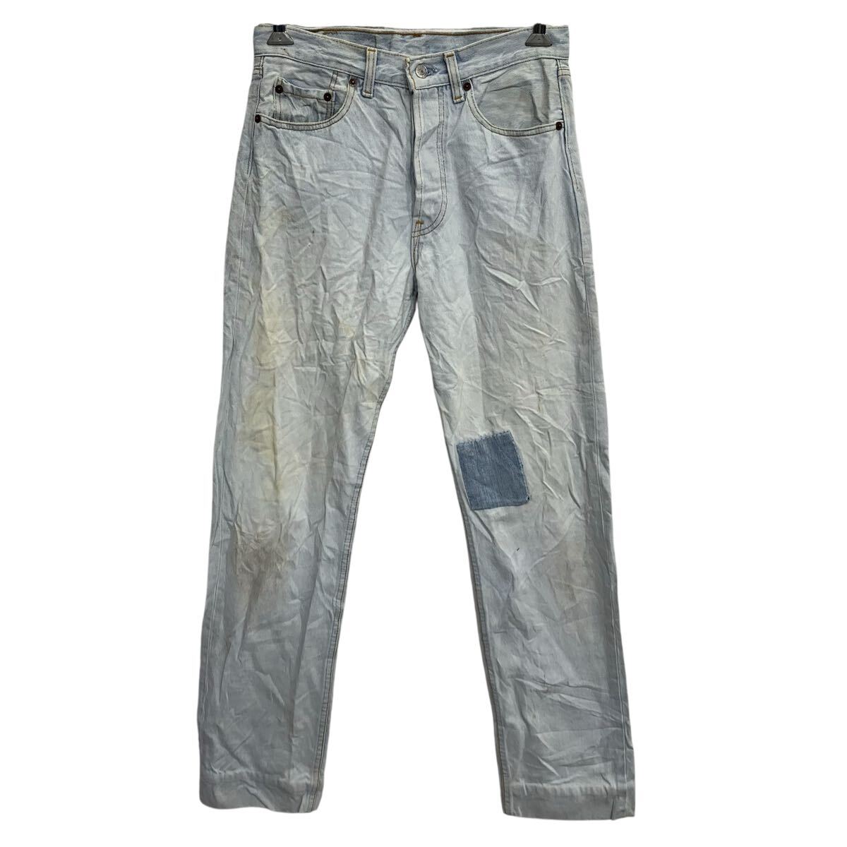 【中古】【古着】 Levi's 501 デニムパンツ W33 色褪せブルー リーバイス ボタンフライ イギリス製 カジュアル ジーンズ 古着卸 アメリカ仕入 2506-39