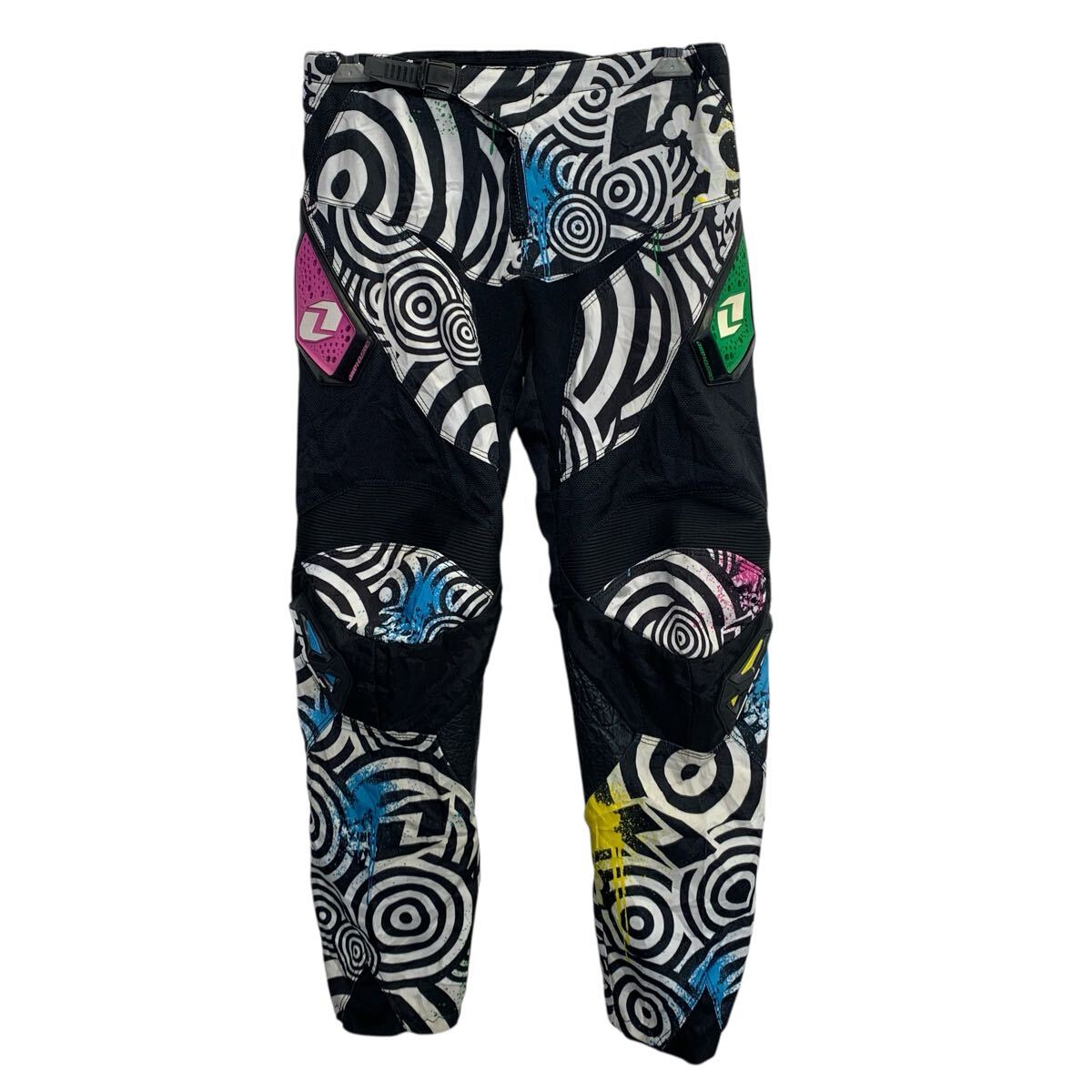 【中古】【古着】 モトクロスパンツ キッズ 150〜 ブラック マルチカラー ジップアップ レーシングパン..