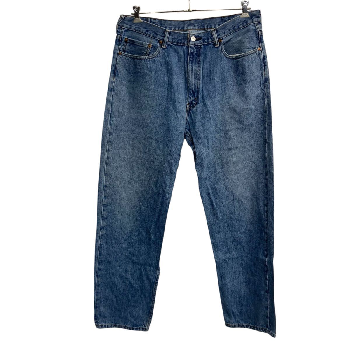 【中古】【古着】 Levi's 550 デニムパンツ W38 ライトブルー リーバイス ジップアップ メキシコ製 バギー ビッグサイズ 古着卸 アメリカ仕入 2506-493