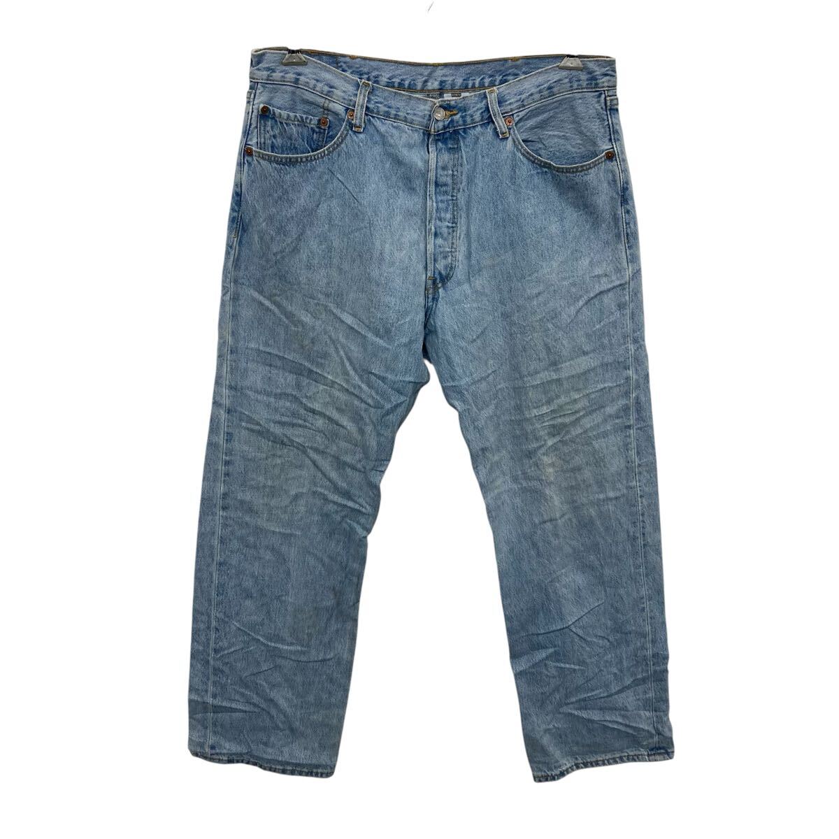 【中古】【古着】 Levi's 501 デニムパンツ W38 ライトブルー リーバイス ボタンフライ カジュアル アメカジ ジーンズ 古着卸 アメリカ仕入 2506-587