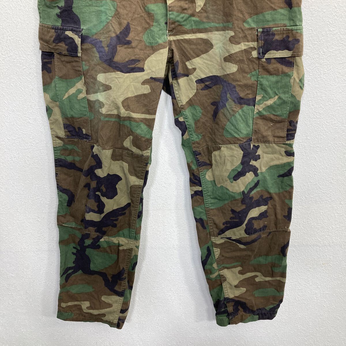 【中古】【古着】 ミリタリーパンツ XL〜 カーキ系 マルチカラー ボタンフライ デザートカモ カーゴ ミリタリー コットン 古着卸 アメリカ仕入 2506-1046