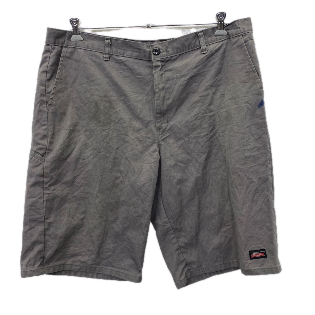 【中古】【古着】 Dickies ワーク ショートパンツ W40 グレー ディッキーズ ハーフパンツ ビッグサイズ 古着卸 アメリカ仕入 2508-249(4.0)
