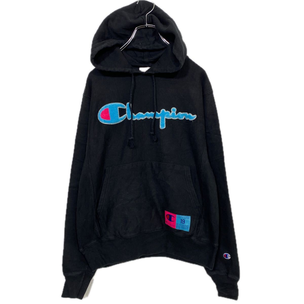 【中古】【古着】 Champion ロゴスウェット パーカー S ブラック チャンピオン リバースウィーブ プルオーバー 裏起毛 古着卸 アメリカ仕入 a708-5518