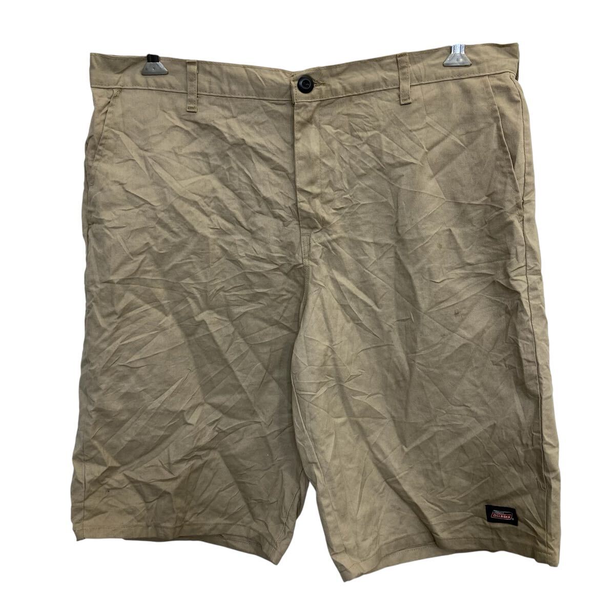【中古】【古着】 Dickies ショートパンツ W38 ベージュ ディッキーズ ジップアップ ビッグサイズ ワーク ショーツ ボトムス 古着卸 アメリカ仕入 2508-622