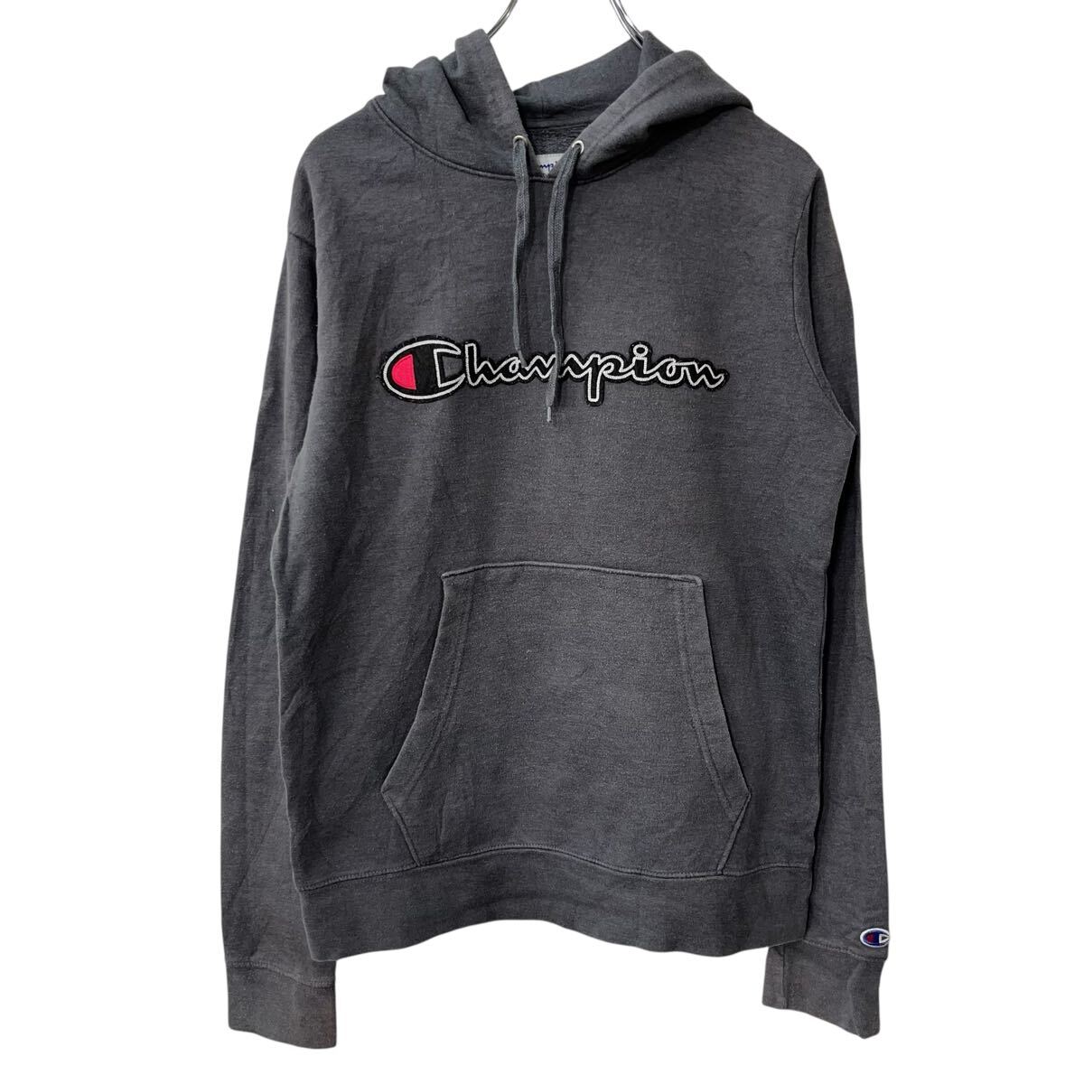 【中古】【古着】 Champion ロゴスウェット パーカー S グレー チャンピオン フーディー プルオーバー トップス 古着卸 アメリカ仕入 a709-5107 voxtrading-10209457 古着屋DEN パッケージ画像