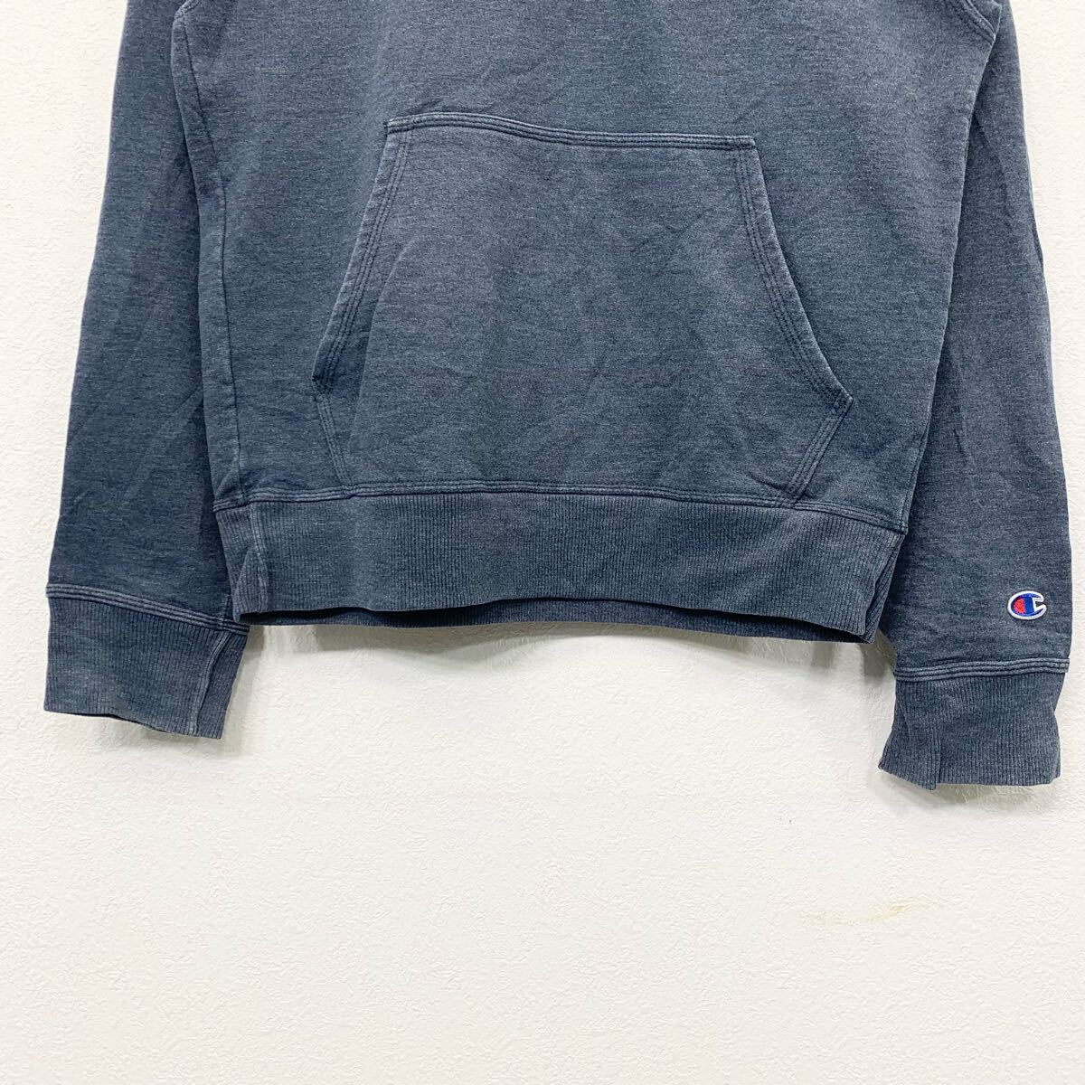 【中古】【古着】 Champion ロゴスウェット パーカー L ブルーグレー チャンピオン 裏起毛 古着卸 アメリカ仕入 a709-5201 voxtrading-10209910 古着屋DEN サンプル画像3