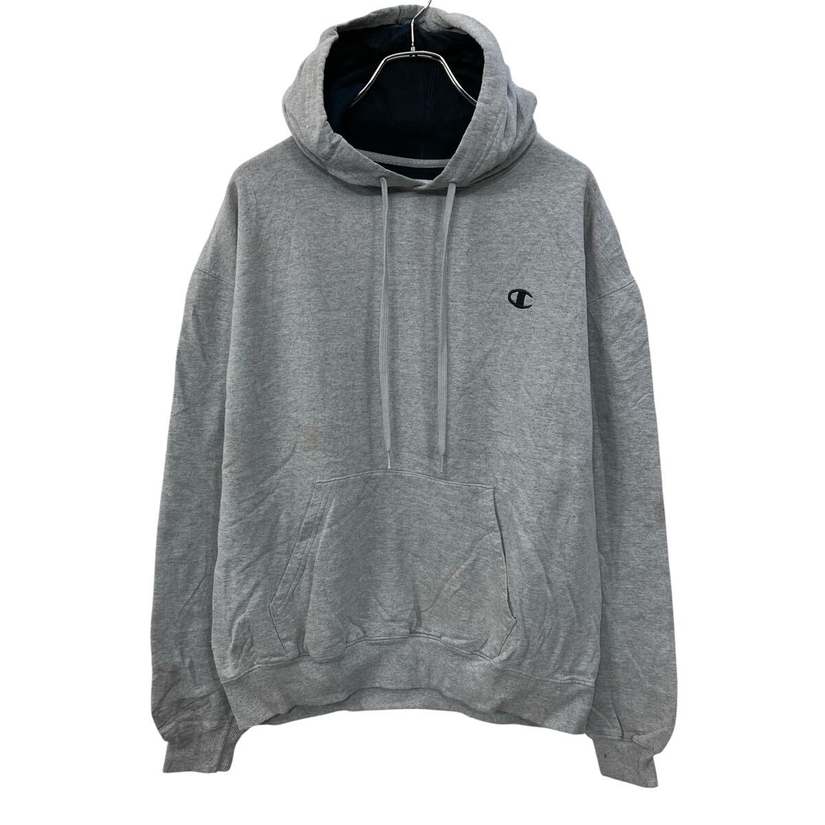 中古 古着 Champion 無地 スウェット パーカー L ライトグレー チャンピオン 裏起毛 ワンポイント刺繍ロゴ …