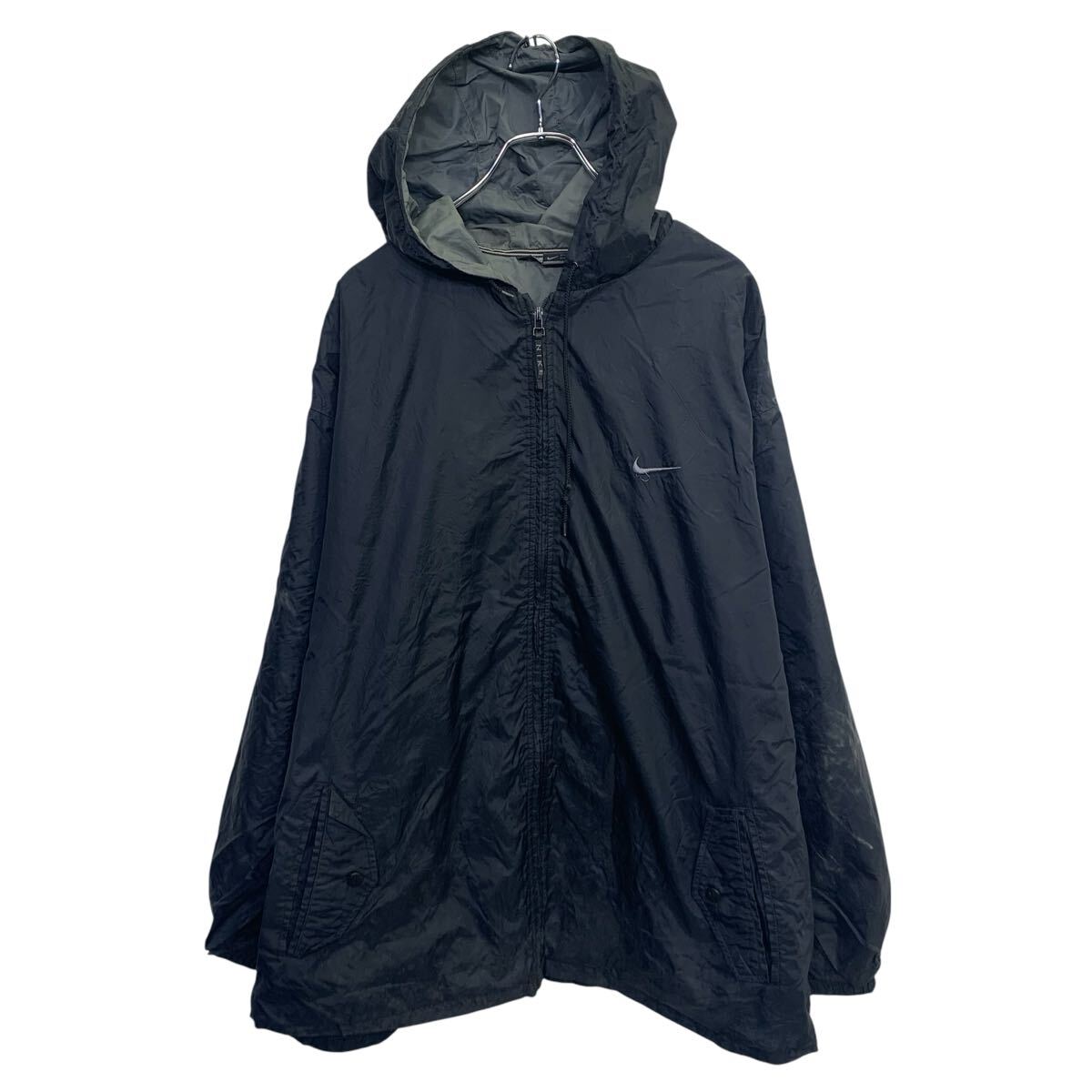 【中古】【古着】 NIKE ジャケット XXL ブラック ナイキ ジップアップ ビッグサイズ ワンポイント スポーティー アウター 古着卸 アメリカ仕入 a709-5747