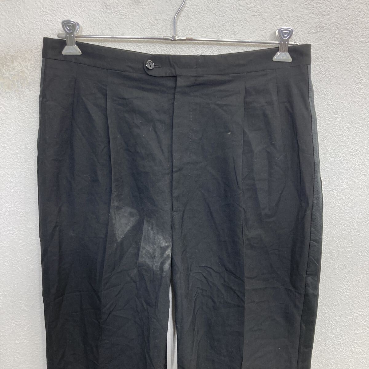 【中古】【古着】 スラックス XL〜 ブラック ジップアップ フォーマル ツータック ビッグサイズ 2511-69