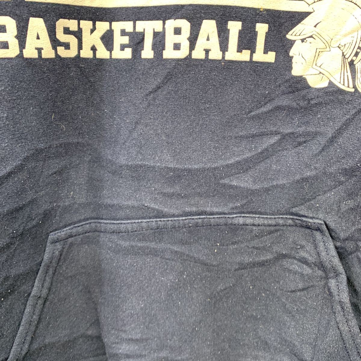 【中古】【古着】 GILDAN プリントスウェット パーカー L ネイビー ホワイト ギルダン プルオーバー フーディー ビッグプリント スウェット 秋物 a711-5962