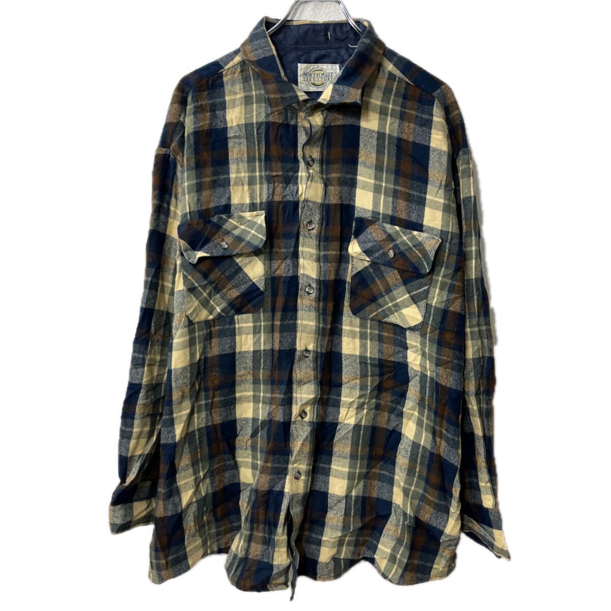 【中古】【古着】 NORTHWEST TERRITORY 長袖 ネルシャツ XL〜 ネイビー アイボリー 胸ポケット 長袖シャツ トップス 秋物 a712-5099