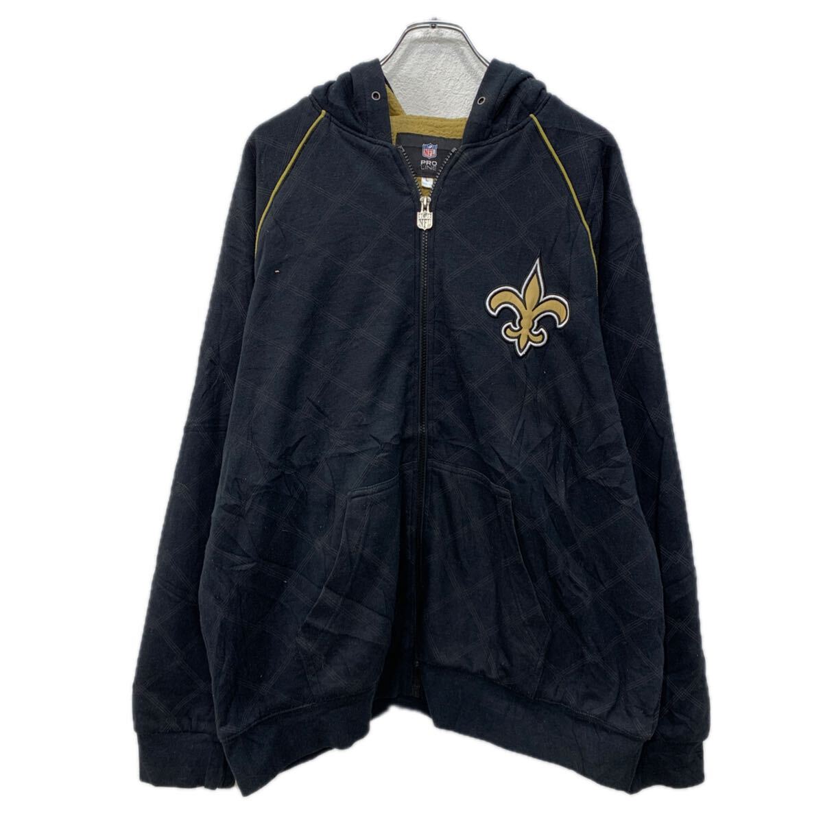 【中古】【古着】 NFL ロゴスウェット パーカー L ブラック エヌエフエル ジップアップ ジップパーカー ワッペン 裏起毛 フーディー 秋物 a712-6643